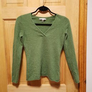 Old Navy Cashmere V-neck Sweater